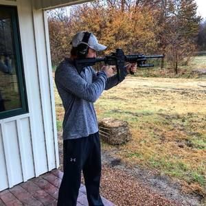 Meet your Posher, Hunter